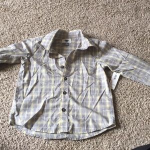 Old navy boys button down dress shirt. NWT